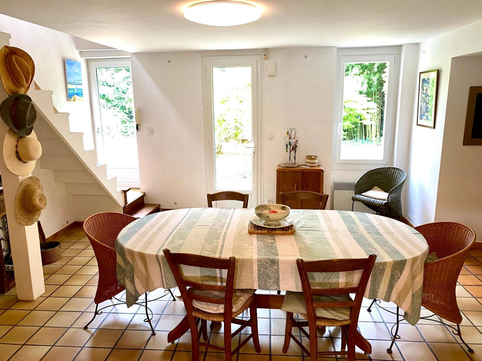 Gite La Maison De La Pimpine Lignan De Bordeaux Екстер'єр фото